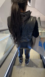 Hottest bubble ass in shiny black leggings