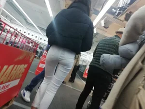 skinny ass