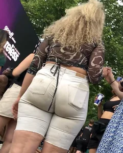 Pawg with bubble as in white jean shorts part 2
