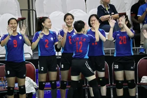 Thai candid volleyball girls