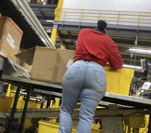 Phattt ass Latina coworker in jeans   (OC) first post