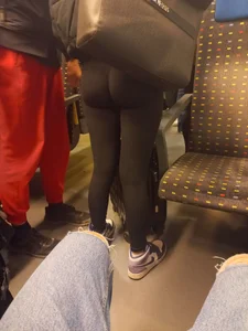 Hot booty legs and booty in leggings, a public transport creepshot