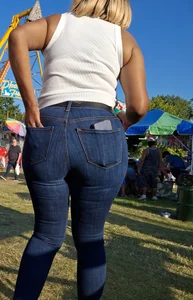 Big ass Ebony in tight jeans at carnival