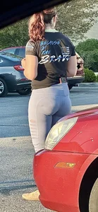 Parking lot MILF rubbing her fat ass