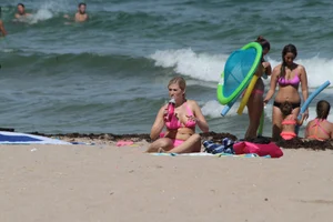 Riviera Beach, Florida tons of sexy bikini babes