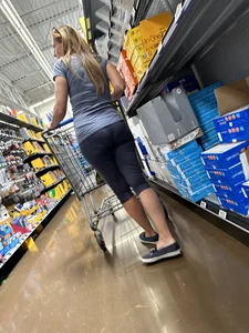 Hot MILF in leggings with VPL
