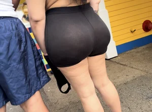 Beautiful Latina/ Massive BBL Ass Cheeks /