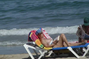 Sexy mature girls on Vilanova topless beach