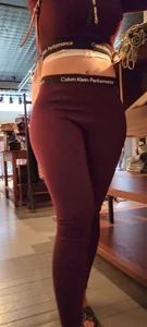 Sexy feet big butt latina milf gives me play
