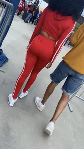 Slim Spanish chick with bubble