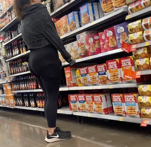 THICK PAWG wanted PANCAKES OC