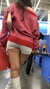 Straight Sexy Sweater Weather girl…