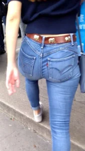 Good tight ass in jeans