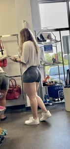 GRADE A+++ Bubble Butt Spandex Teen *CAUGHT* and She Films Back
