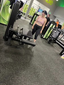 Gym PAWG Pt2 (nike pro leggings, juicy booty(oc))
