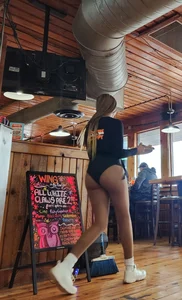Hooters morning shift