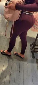 Sexy feet big butt latina milf gives me play