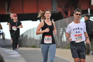 Candid track girls and runners