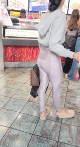 For the love of fit skinny girls