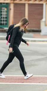 Sexy college babe walking in leggings with a nice ass