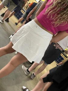 HUGE ASSES IN LULULEMON🔥