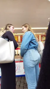 The Blonde Tight Pants Immersion
