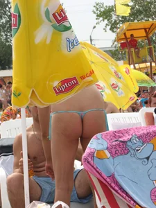 Candid beach and bikini babes