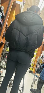 Petite tight booty‼️ (closeup + classic bendover)
