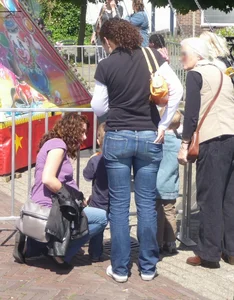 Girls wearing jeans street creepshots