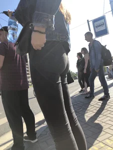 Candid Girl With a Perfect Ass in Tight Black Jeans Street Crosswalk Creepshots Collection