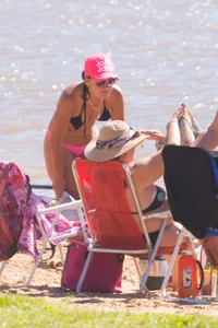 Candid beach girls in thongs