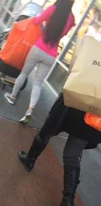 Candid Asian milf with a nice ass in grey leggings