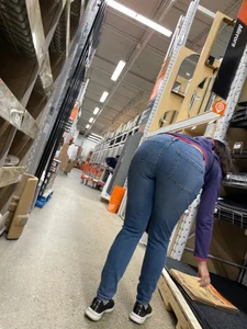 Sexy fat ass milf