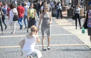 Candid tits and pokies