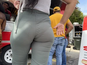Mature Fit Thick Round Pear Phat Ass Bubble Booty VPL