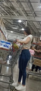 Tight jeans with a small waist with a perfect ass 10/10 [OC]