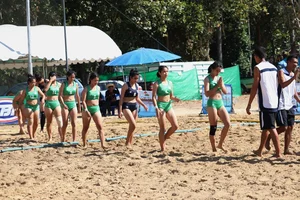 Thai candid volleyball girls