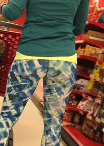 Target milf sexy in patterned leggings while shopping