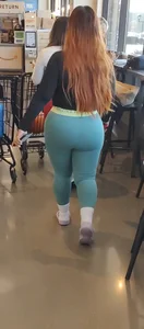 Couple of Great Asses in Whole Foods