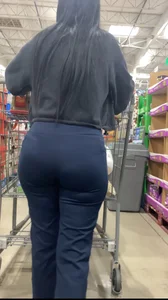 Petite/Thick Latinas in Blue sweatpants VPL