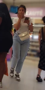 Tall Arabic Duo in Jeans