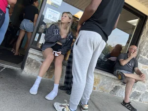 Waiting for bagels  (oc)