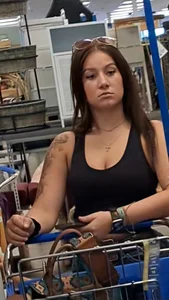 Shopping girl with nice jeans and back knife (OC)