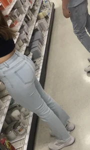 RE: Nice asian booty jeans closeup🍑