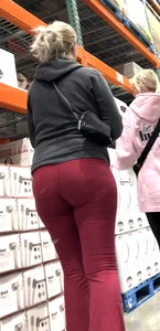 Pawg in red yoga pants bends over, upshots, long follow