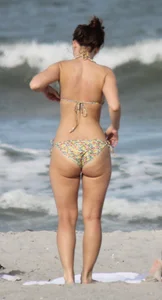 Mix of candid girls at the beach and in bikinis