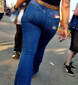 Sexy cowgirl in jeans
