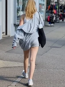 Amzing hot blond teen