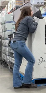 Slim Costco worker with a nice ass in jeans