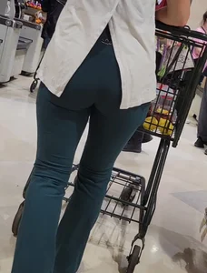 Recent shots from grocery store babes [OC]